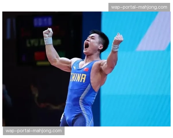 前奥运冠军吕小军出任中国男子举重队助理教练